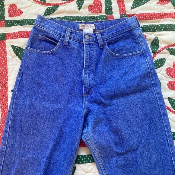 Classic Blue Women's Jeans - Picture 1 of 9